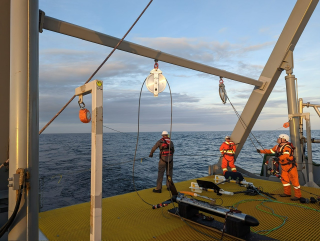 Back deck survey operations